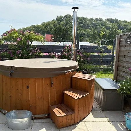 Charmful - Sauna - Private Hot Tub Alpehytte Wapnica (West Pomeranian)