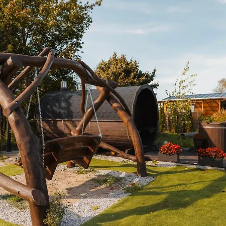 Charmful - Sauna - Private Hot Tub *